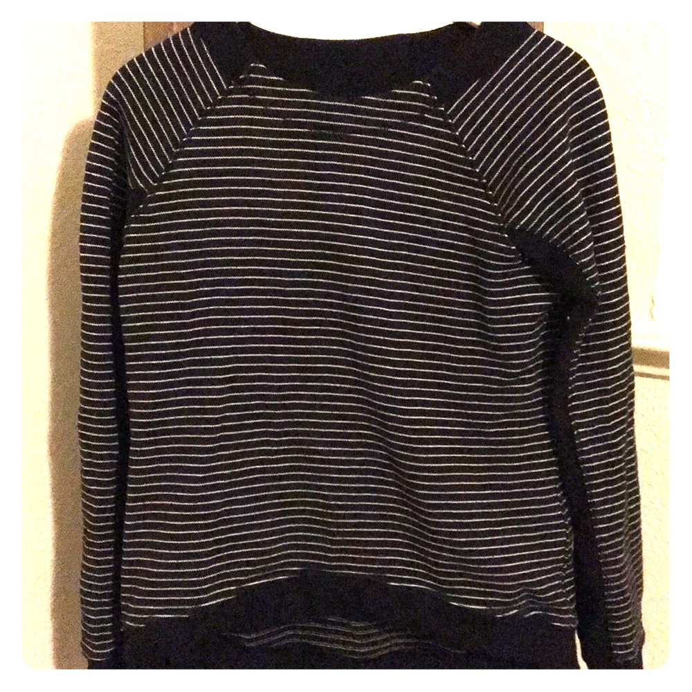 Lululemon sweater